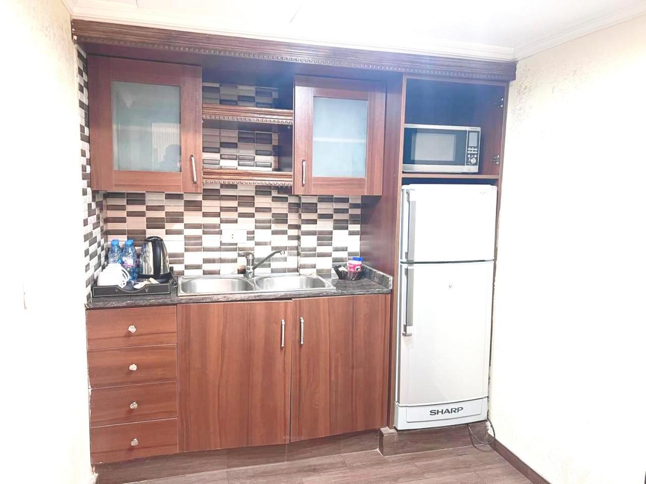 Queens Suite Hotel Beirut Eksteriør billede
