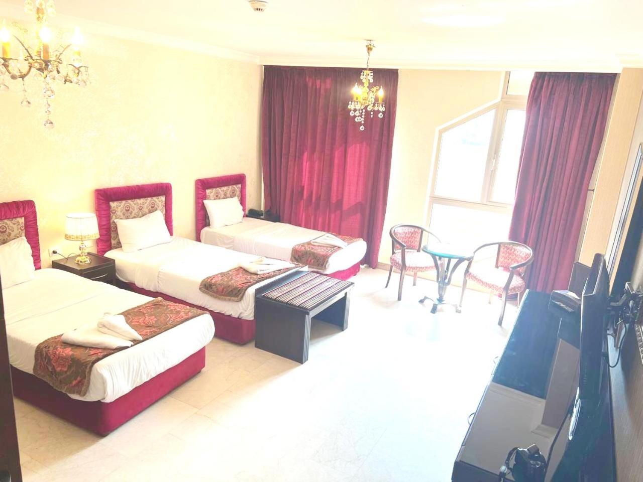 Queens Suite Hotel Beirut Eksteriør billede