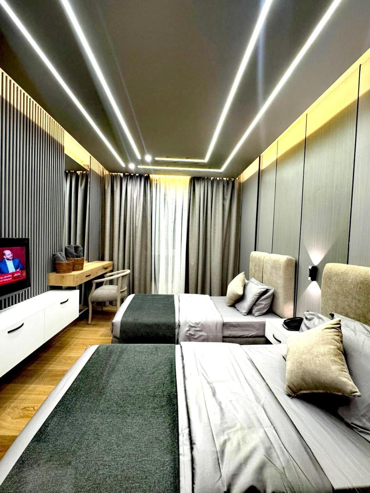 Queens Suite Hotel Beirut Eksteriør billede