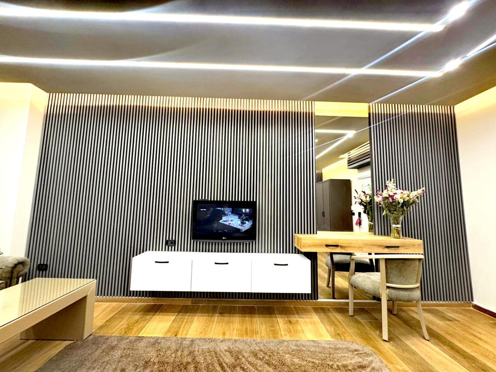 Queens Suite Hotel Beirut Eksteriør billede