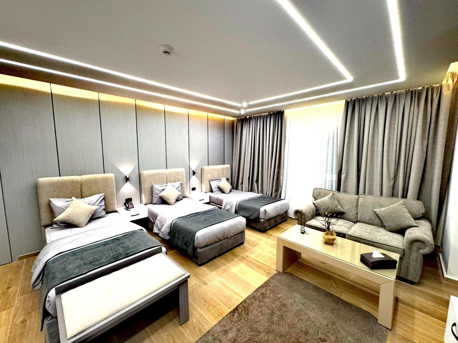 Queens Suite Hotel Beirut Eksteriør billede