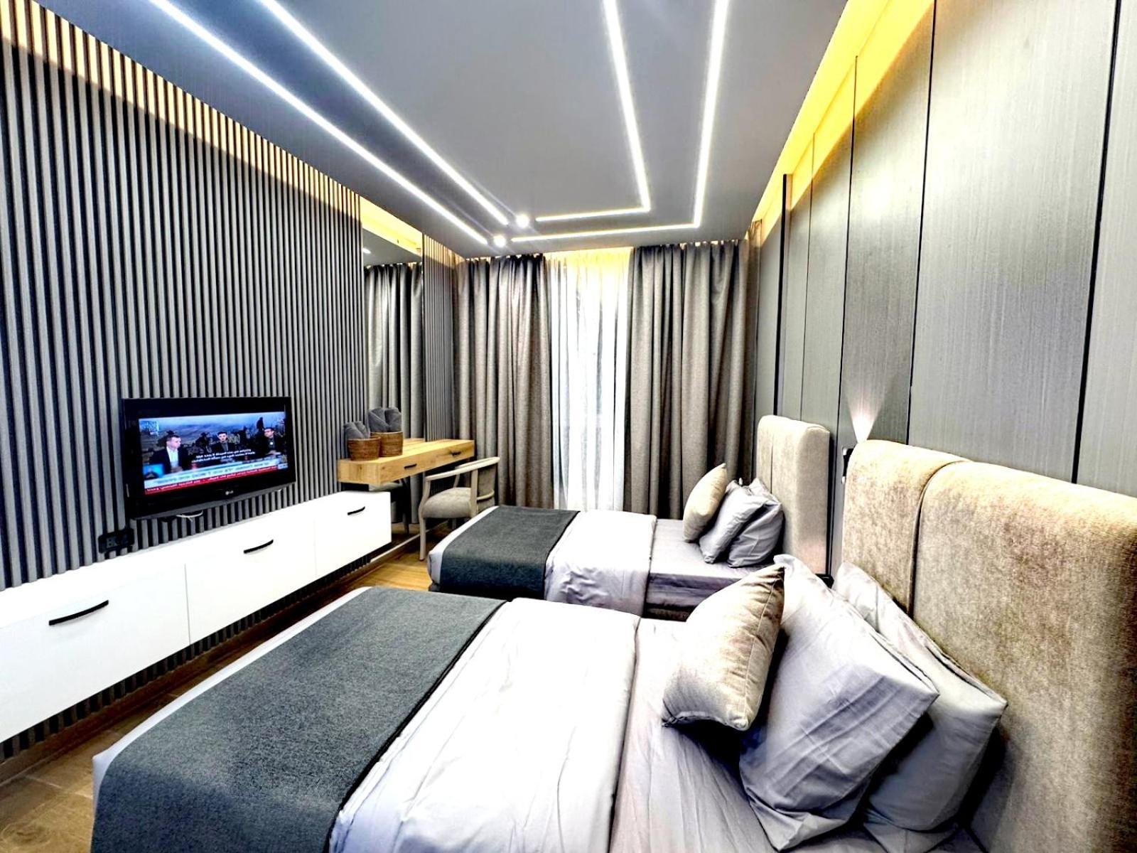 Queens Suite Hotel Beirut Eksteriør billede