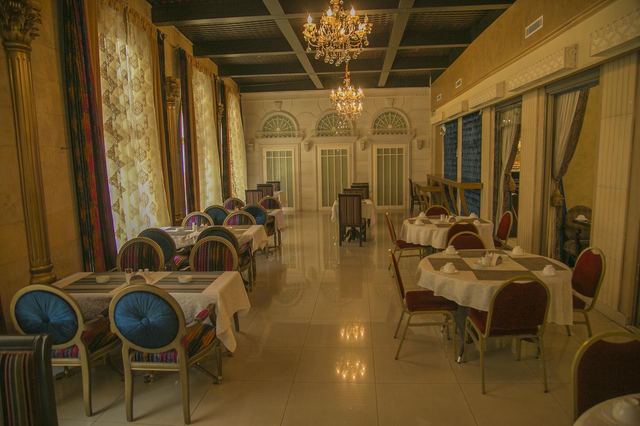 Queens Suite Hotel Beirut Eksteriør billede